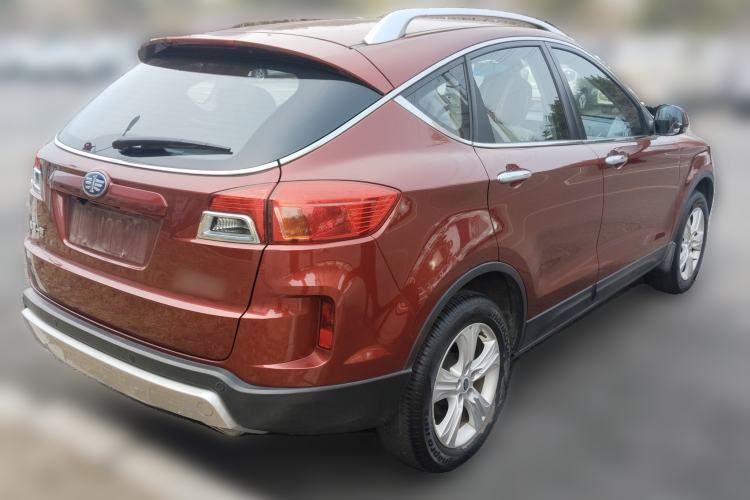 Used Bestune X80 2013 2.0L automatic comfort version Rear Right 45 Deg