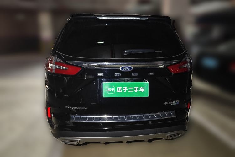 Used Ford Edge 2021 PLUS EcoBoost 245 Two-Wheel-Drive Titanium 7-Seater
