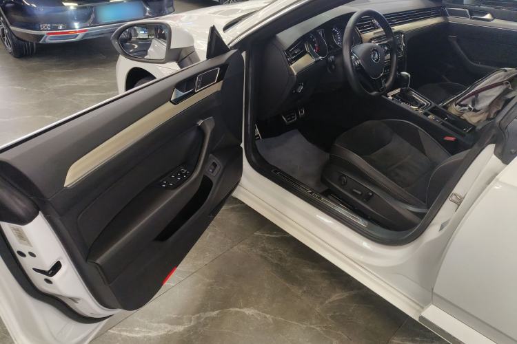 Used Volkswagen FAW-Volkswagen CC 2019 330TSI Huayan Edition China V Standard