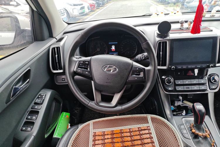 Used Hyundai ix35 2019 2.0L Automatic 2WD Zhiyong·Changxiang Edition China V Standard