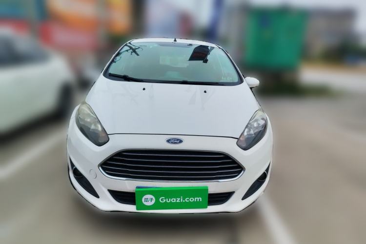 Used Ford Fiesta 2013 Hatchback 1.5L Manual Fashion Edition
