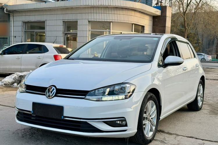 Used Volkswagen Golf 2018 230TSI Automatic Comfort Model
