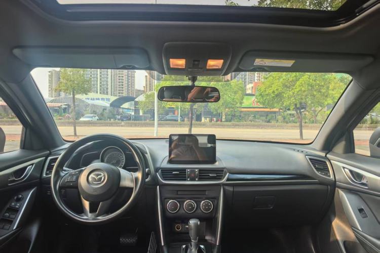 Used Mazda CX-4 2016 2.0L Automatic 2WD Blue Sky Dynamic Edition