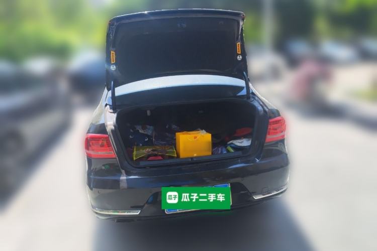 Used Volkswagen Magotan 2013 1.8TSI Luxury Model Trunk