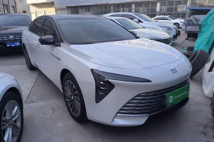 Used Buick LaCrosse 2023 28T Prestige Edition