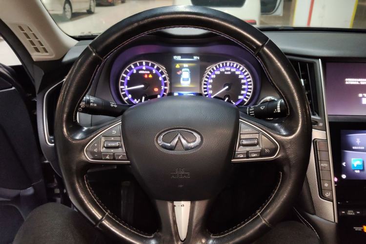 Used Infiniti Q50L 2015 2.0T Enjoyment Edition