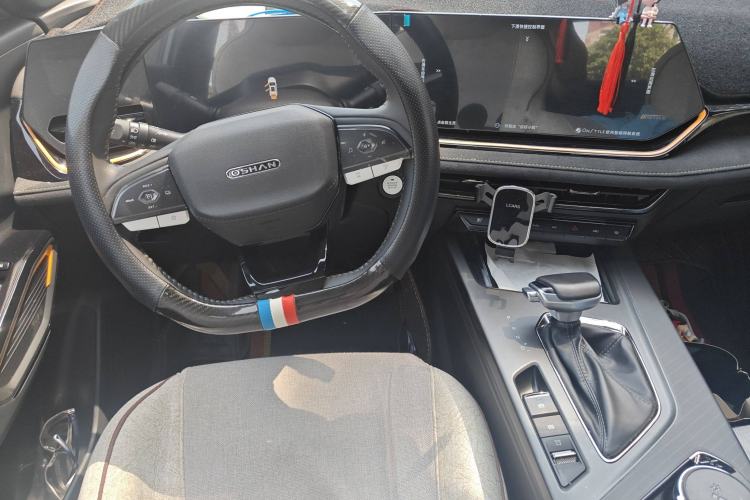 Used CHANGAN OSHAN X5 PLUS 2023 Revised 1.5T DCT Pioneer Edition
