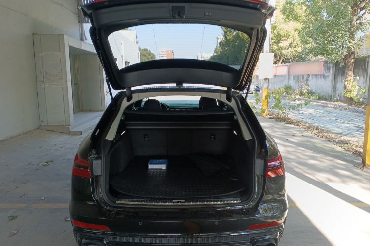 Used Audi A6 2024 Avant Futurist 45 TFSI Prestige Dynamic Edition
