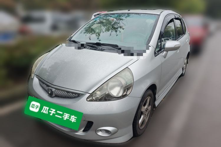 Used Honda Fit 2007 1.5L manual standard version