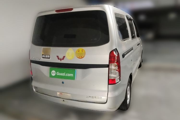 Used Wuling Hongguang V 2022 1.5L Jingqu Edition Electric-Assist LAR Rear