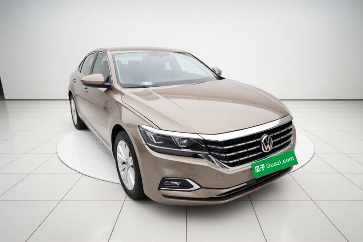 Used Volkswagen Passat 2020 Facelift 330TSI Elite Edition China VI Standard Exterior 1