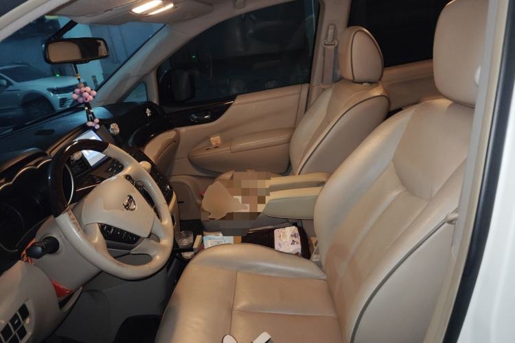 Used Nissan Quest 2015 3.5L SL
