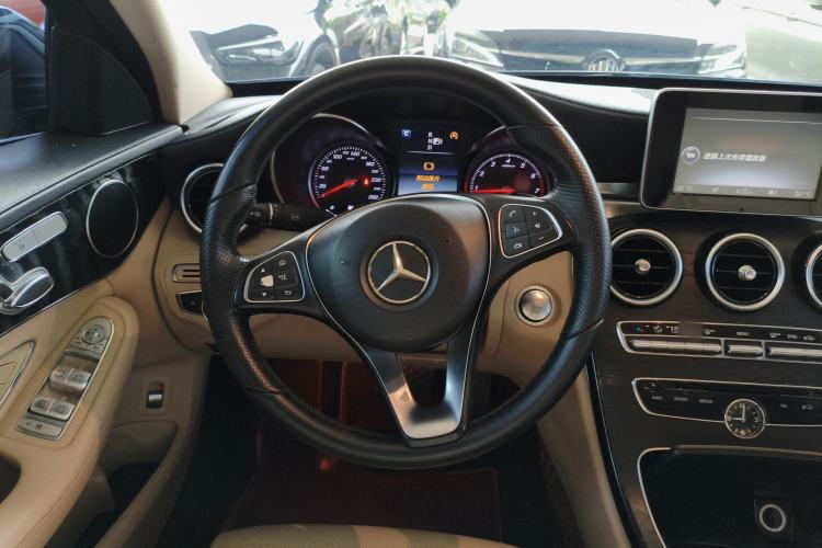 Used Mercedes-Benz C-Class 2015 C 200 L Sport Edition
