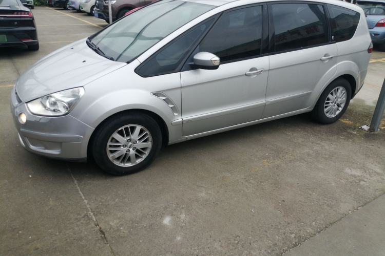 Used Ford S-MAX 2008 2.3L 7-Seater Luxury Version