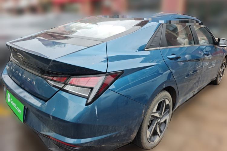 Used Hyundai Elantra 2021 1.5L CVT GLX Elite Edition Rear Right 45 Deg