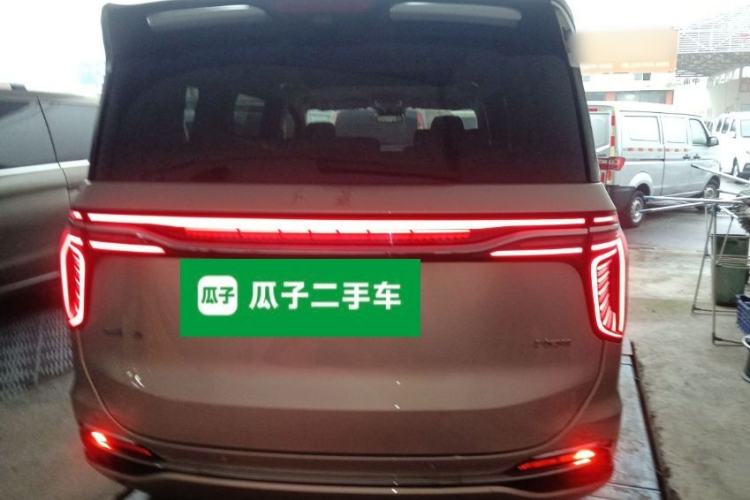 Used Hongqi HQ9 2023 2.0T Smart Connect Flagship Edition