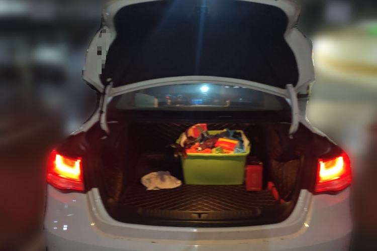 Used Chevrolet Malibu 2017 1.5T Automatic Luxury Edition Trunk