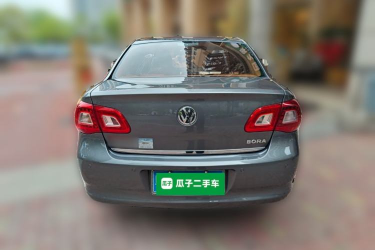 Used Volkswagen Bora 2012 1.6L Automatic Fashion Edition
