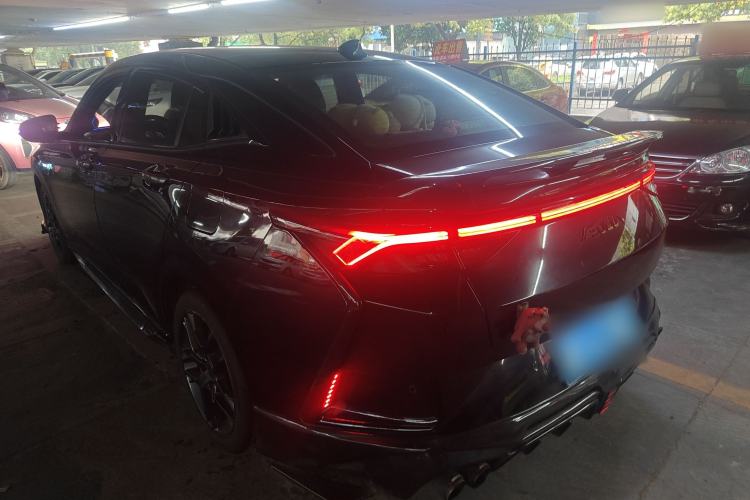 Used Dongfeng Aeolus Yixuan 2021 230T Automatic Dream-Chasing Rider Edition Rear Left 45 Deg