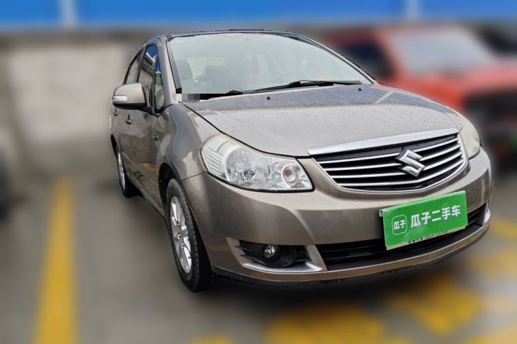 Used Suzuki SX4 S-Cross 2011 1.6L Manual Comfort Version Front Right 45 Deg