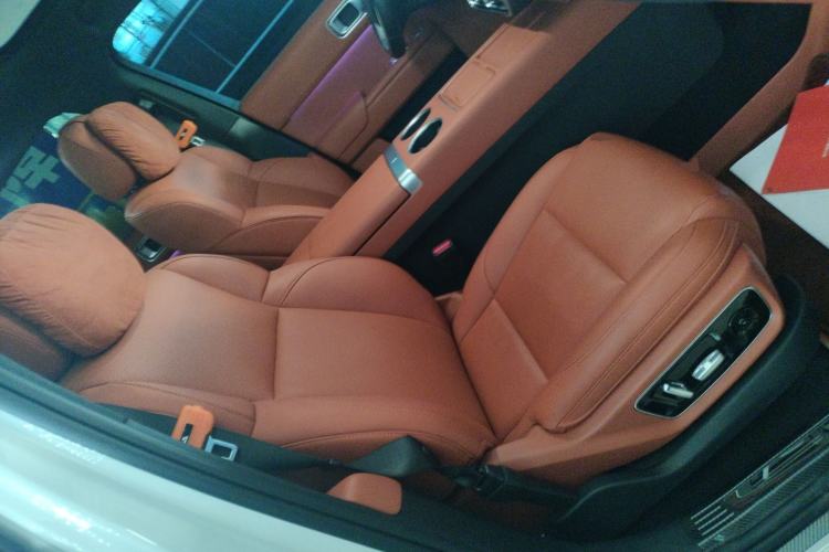 Used Li Auto L7 2023 Pro Model
