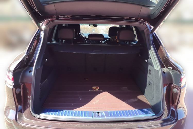 Used Porsche Cayenne 
