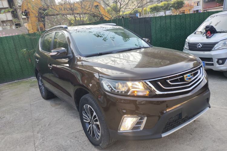 Used Geely Auto Vision X6 2016 1.8L Manual Luxury Model
