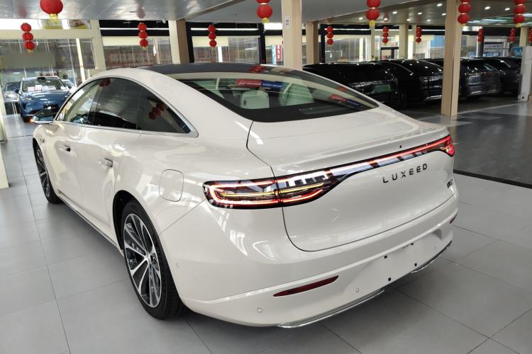 Used Hima Luxeed S7 2024 Max+ Rear-Drive Ultra-Range Intelligent Driving Edition
