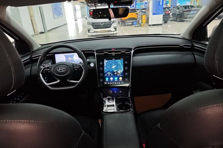 Used Hyundai Tucson 2023 Tucson L 1.5T Automatic Two-Wheel Drive LUX Prestige Edition
