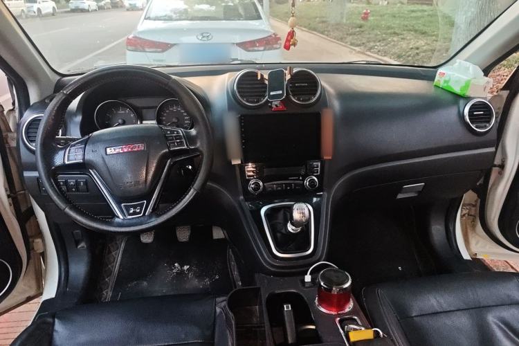 Used Haval H6 2013 Upgraded Model 1.5T Manual Two-Wheel Drive Elite Version

