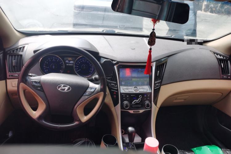 Used Hyundai Sonata 2013 2.0L Automatic Luxury Edition
