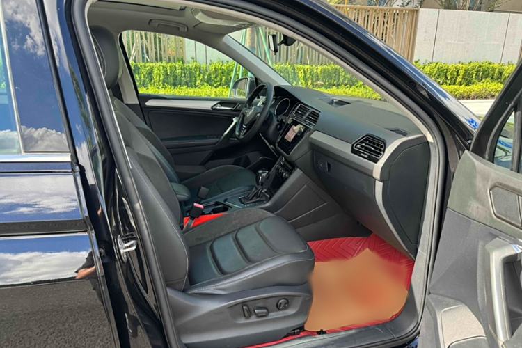 Used Volkswagen Tiguan L 2019 Revised Version 280TSI Automatic Two-Wheel Drive Panoramic Comfort Edition China VI Standard