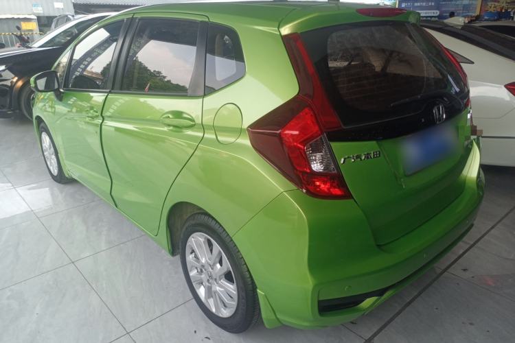 Used Honda Fit 2018 1.5L CVT Comfort Sunroof Version Exterior 2