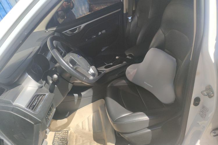 Used Geely Auto Vision 2019 Upgraded Model 1.5L Manual Luxury Version China VI Standard