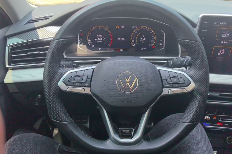 Used Volkswagen Tiguan L 2024 330TSI Automatic Two-Wheel Drive R-Line Enhanced Edition