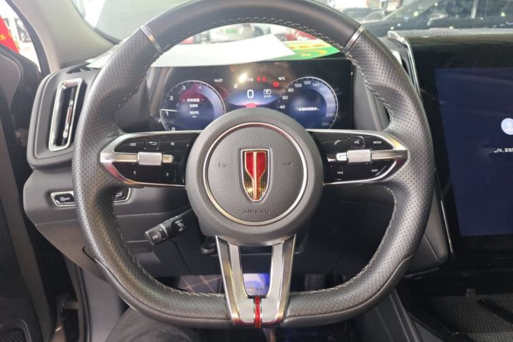 Used Hongqi HS3 2023 2.0T Two-Wheel Drive Available Version
