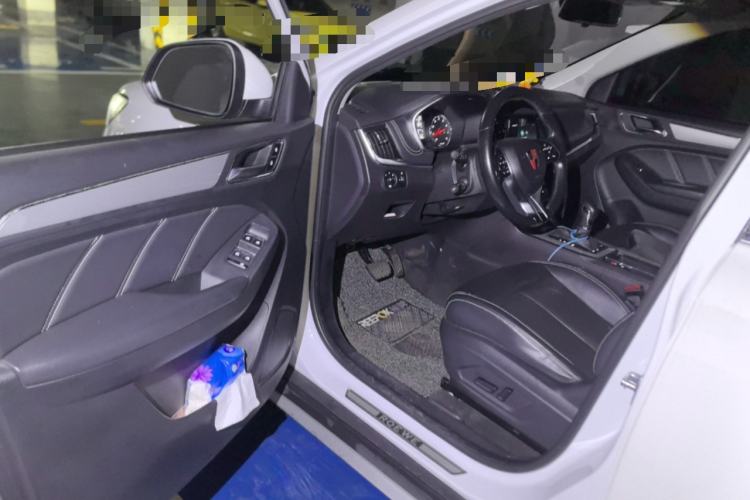 Used Roewe RX5 2019 20T Two-Wheel Drive Automatic Ali Smart Connectivity Platinum Edition Driver Seat