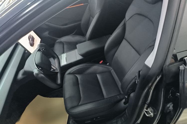 Used Tesla Model 3 2023 Rear-Wheel-Drive Version Left Front Seat