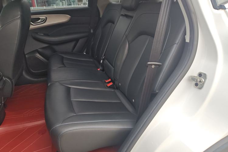 Used Roewe RX5 2023 PLUS 330TGI Automatic Trendsetting Smart Edition
