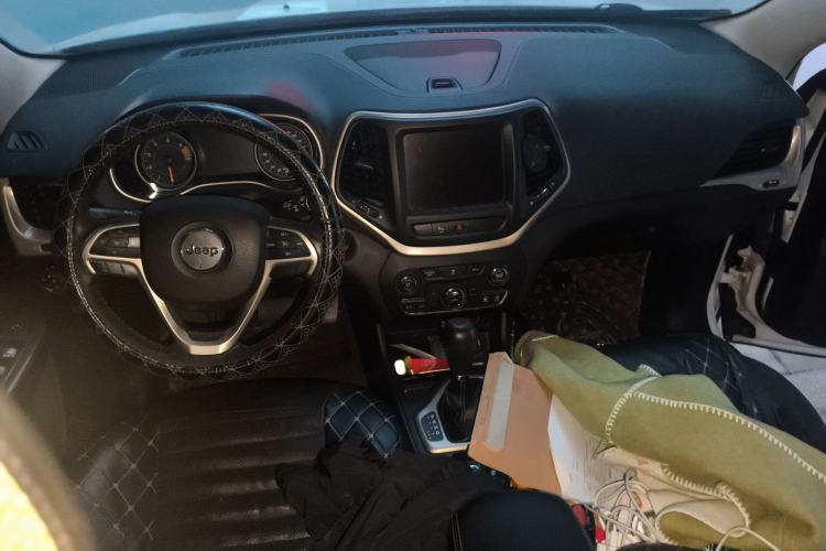 Used Jeep Cherokee 2016 2.0L Smart Version