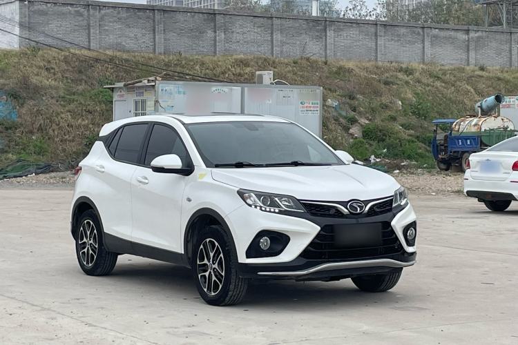 Used Soueast DX3 2022 1.5L Manual Luxury Version Exterior 8