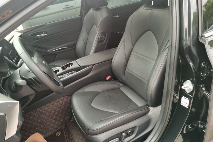 Used Toyota Avalon 2023 2.5L Luxury Edition
