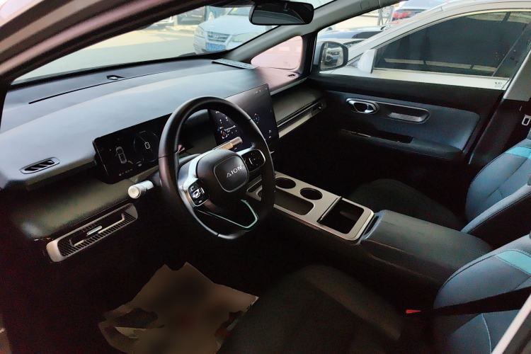 Used AION Y 2023 Plus 510 Smart Edition