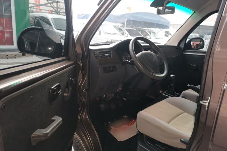 Used Jinbei Hiace X30 2021 1.5L Wealthy Edition Bus China VI Standard SWC15M