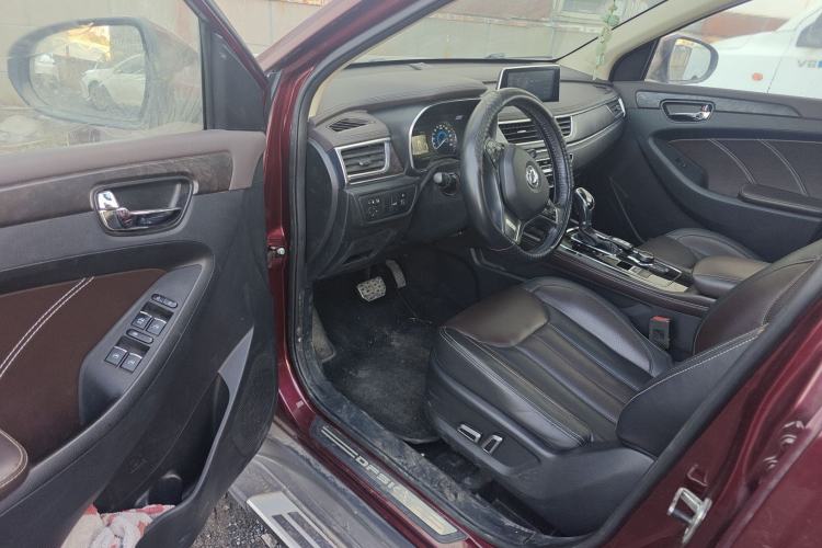 Used Dongfeng Fengon 580 2017 1.5T CVT Smart Connectivity Model