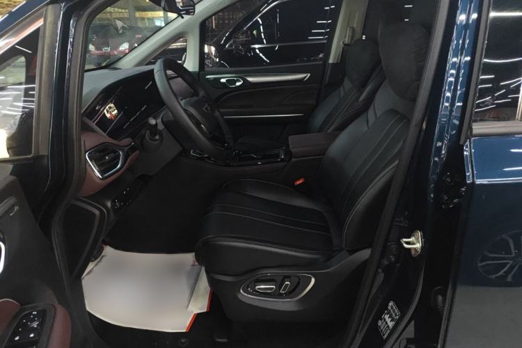 Used GAC Trumpchi M6 2023 PRO 270T DCT Luxury Edition