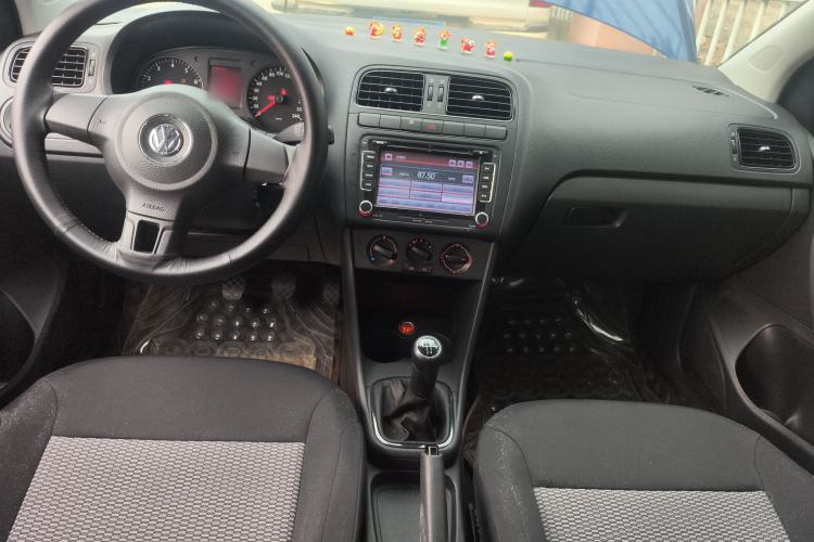 Used Volkswagen Polo 2013 1.4L Manual Fashion Edition