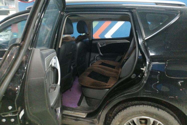 Used Geely Auto Vision X6 2016 1.8L Manual Luxury Model
