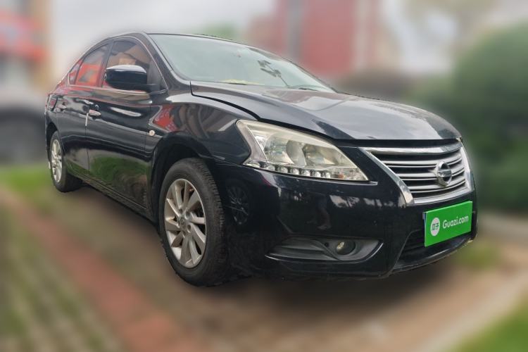 Used Nissan Sylphy 2014 1.6XV CVT Deluxe Edition Front Right 45 Deg