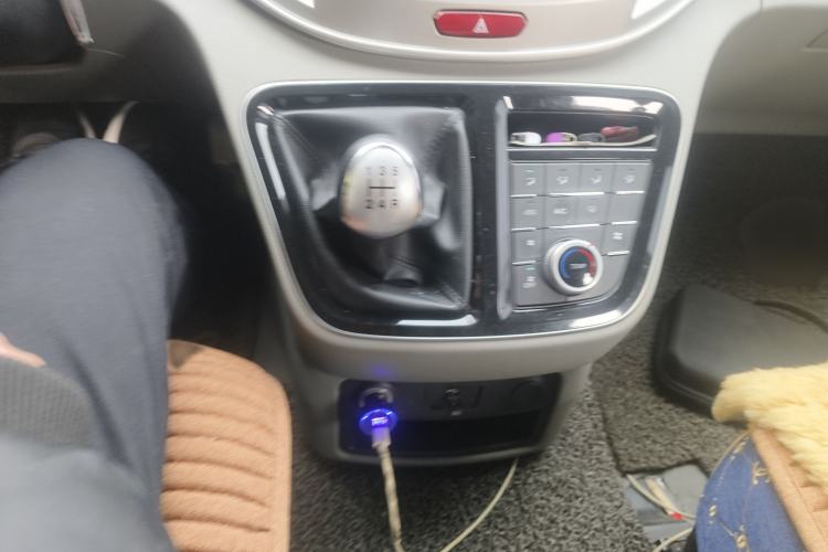 Used JAC Refine M4 2016 2.0L Manual Comfort Edition
